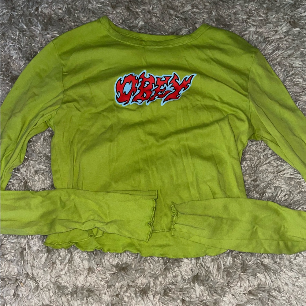 Green Obey cropped long sleeve/M